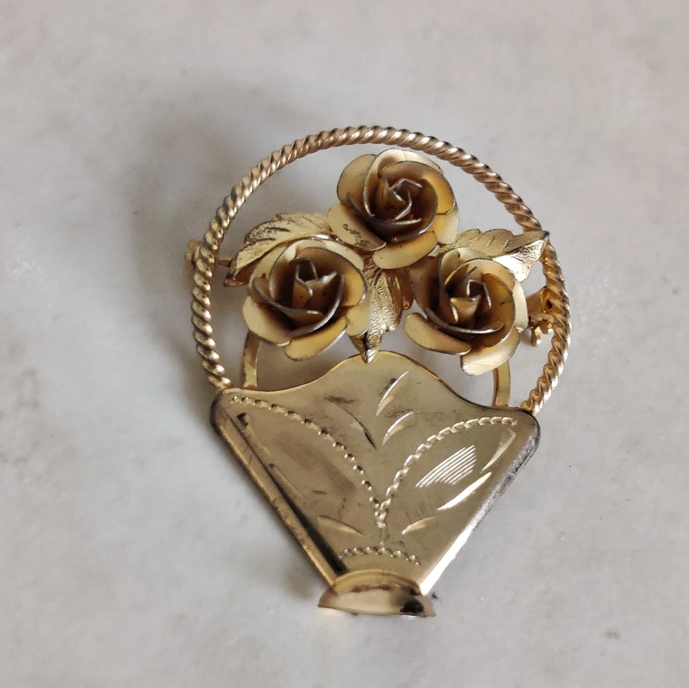 Vintage Bond Boyd Gold over Sterling Silver Flower Vase Pin - Picture 6 of 13